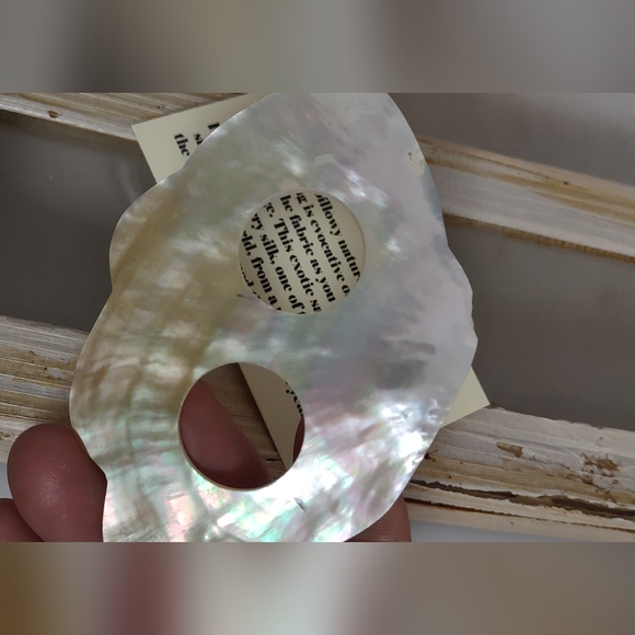 Vintage Eastern Silk Sarong 45 Inch By 64 In New In Box Abalone Buckle  Gift? - Picture 7 of 10